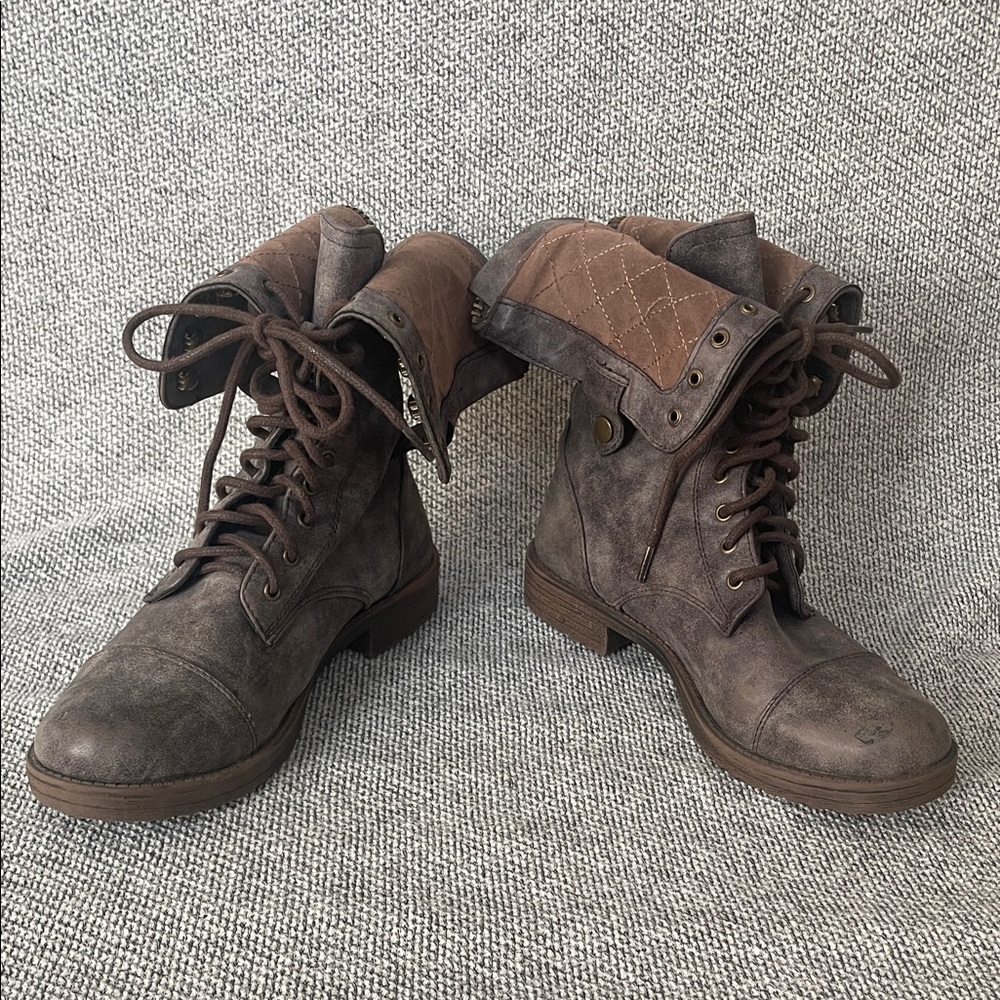 Dollhouse Charcoal Lace-Up Moto Boots - Picture 14 of 16